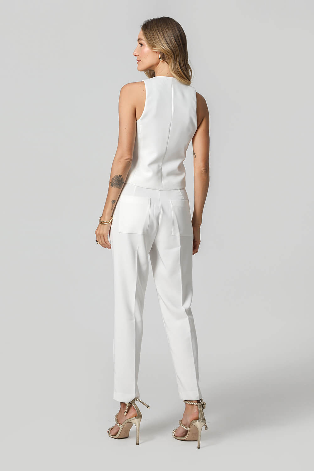 OFF WHITE 1