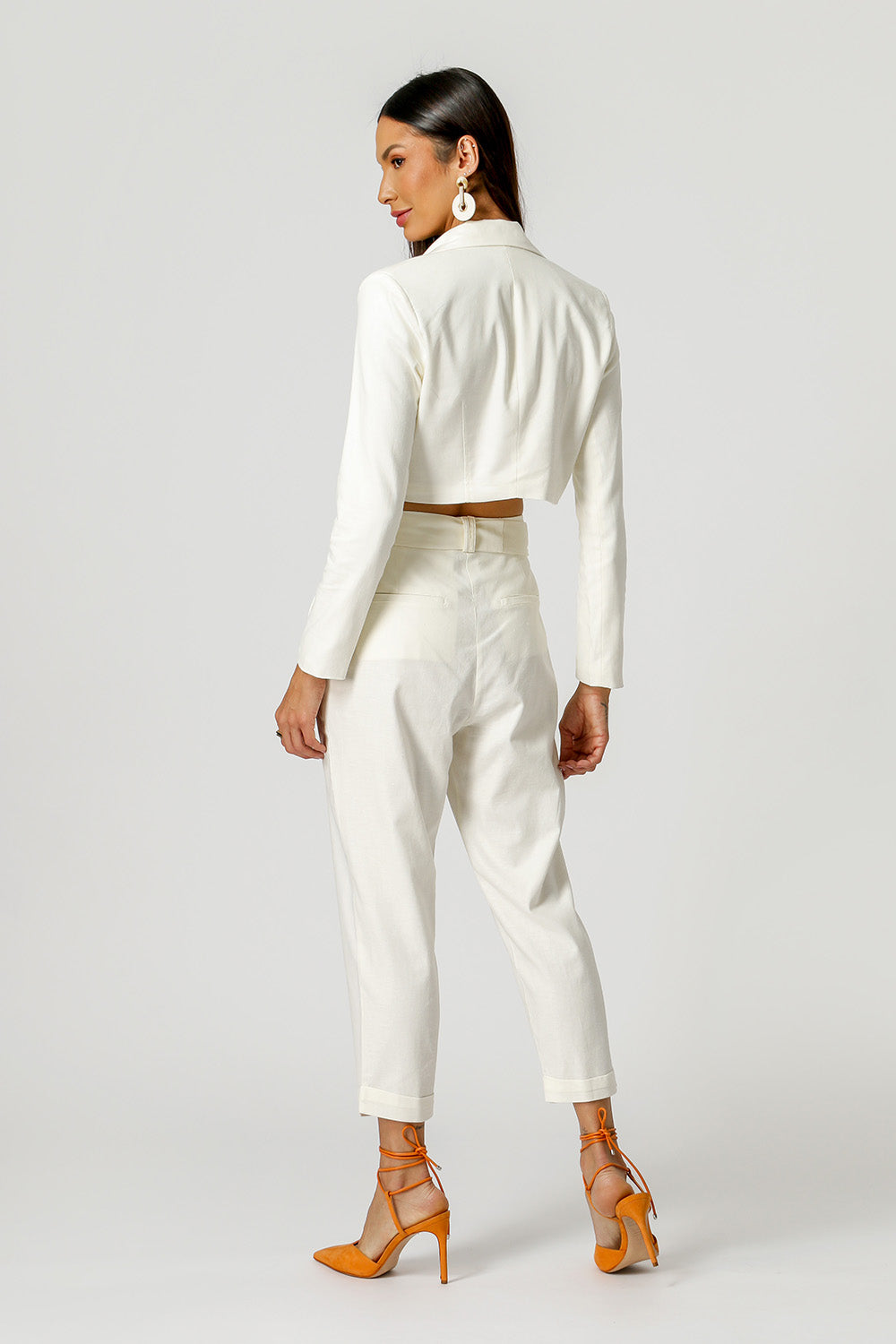 OFF WHITE
