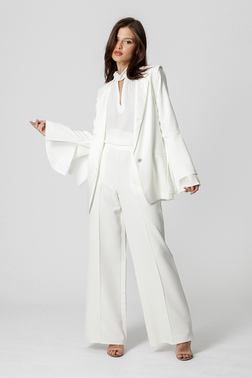 OFF WHITE