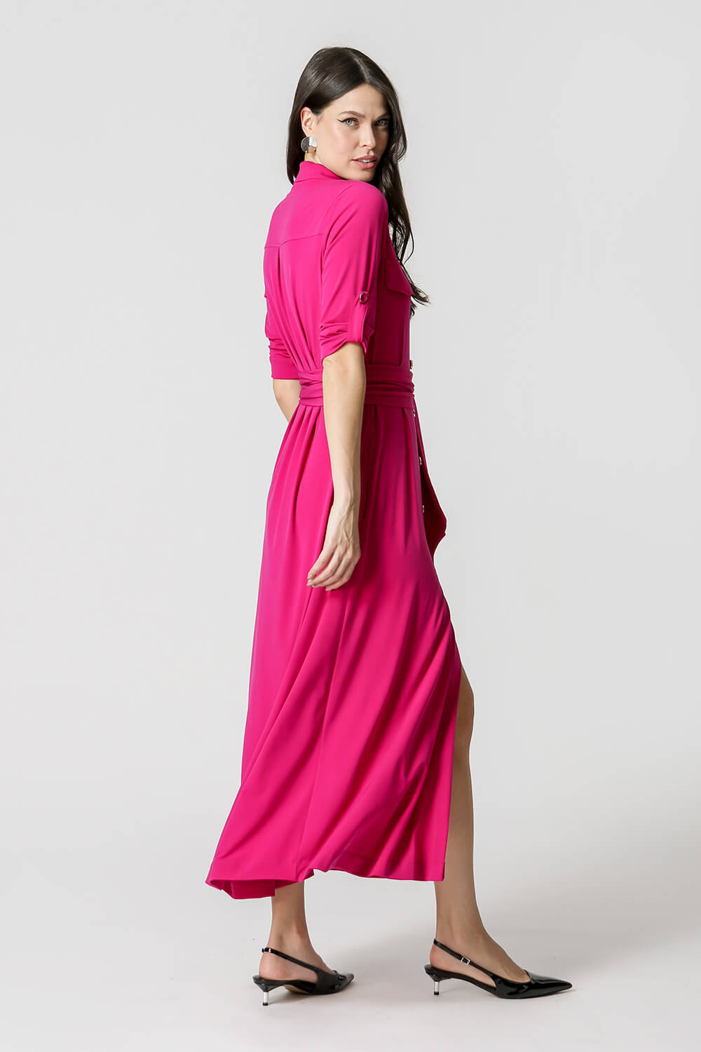MAGENTA