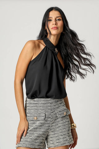 Blusa de cuello alto con botones - NEGRO