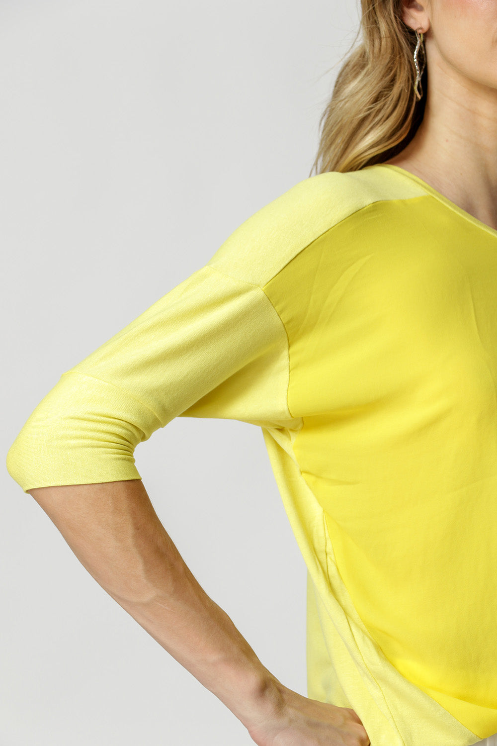 AMARELO 6