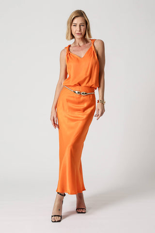 Blusa de satén con hombros torcidos - NARANJA
