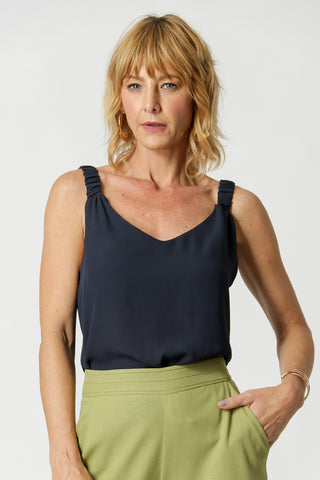 Blusa Decote V Alça Franzida - MARINHO 3
