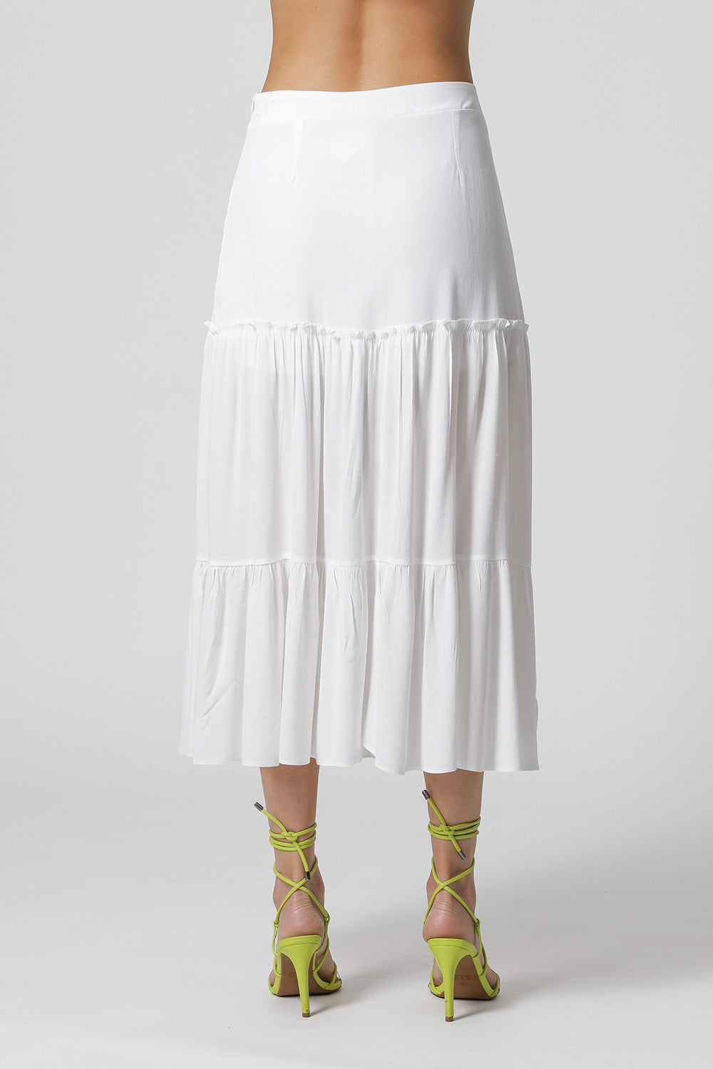 OFF WHITE