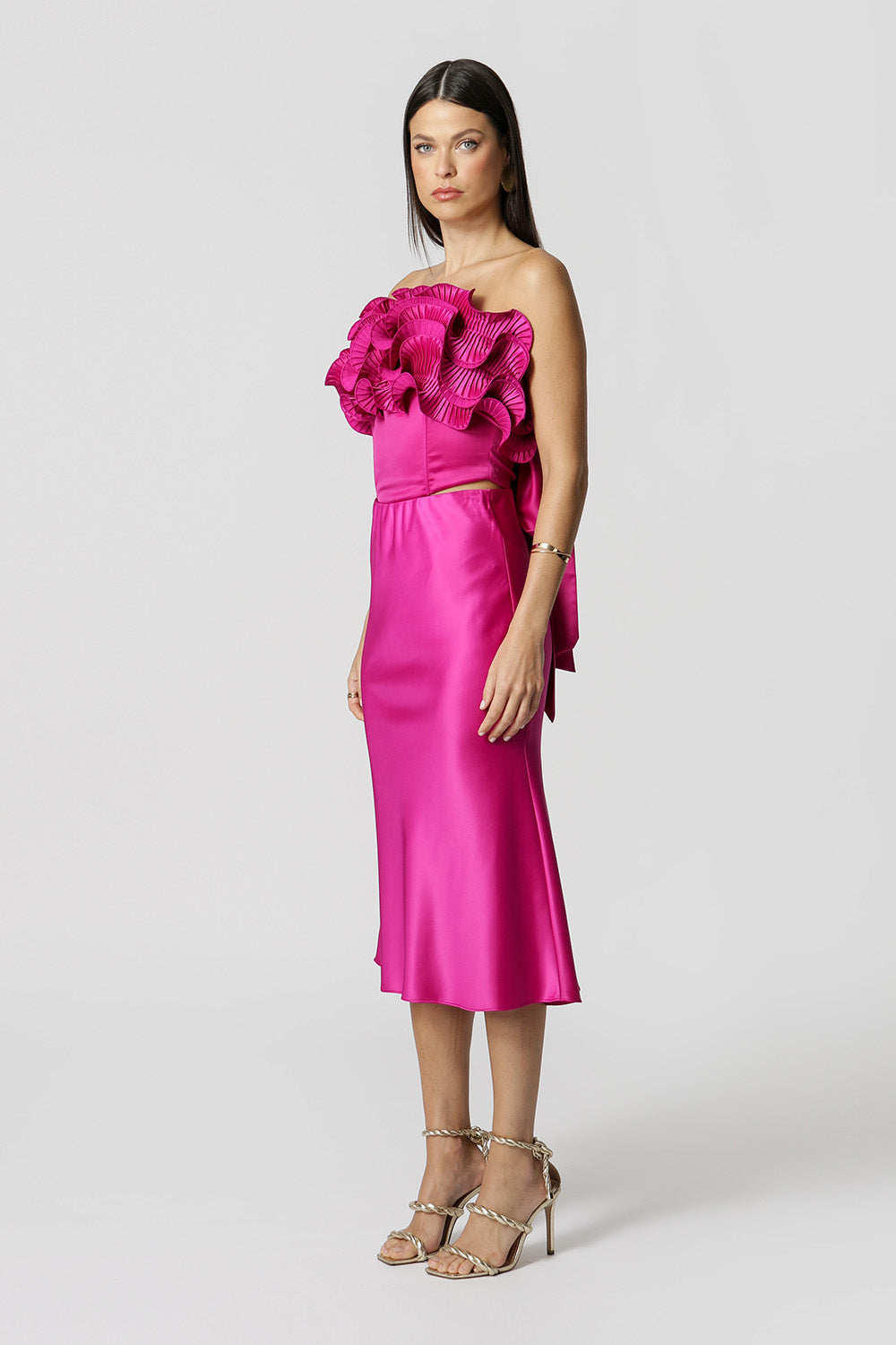 MAGENTA
