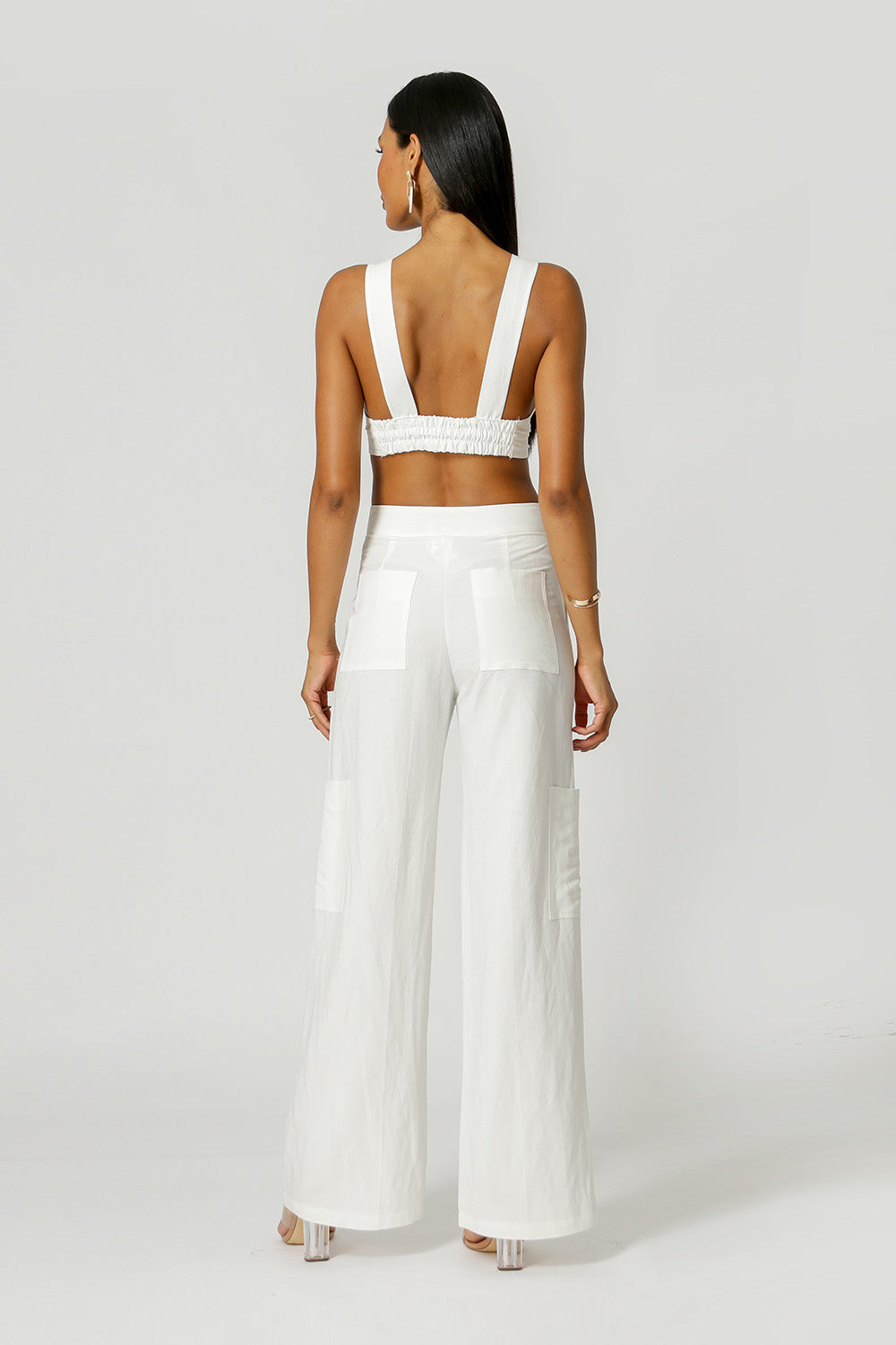 OFF WHITE