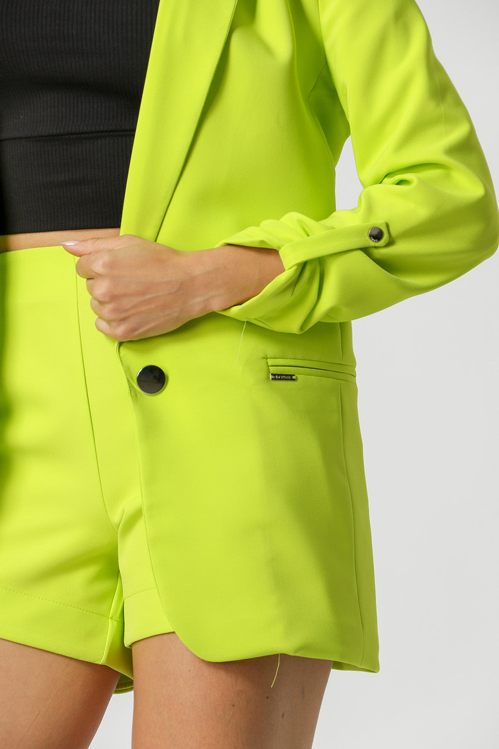 AMARELO NEON