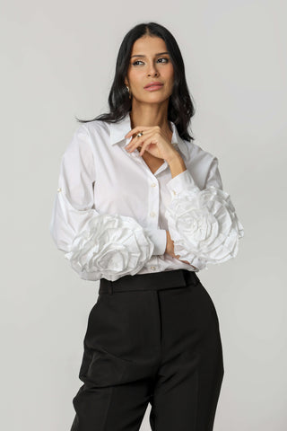 Camisa con detalle de flores 3D - BLANCO ROJO