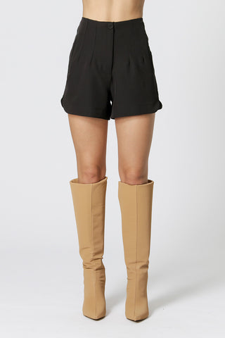Pantalones cortos plisados ​​- NEGRO