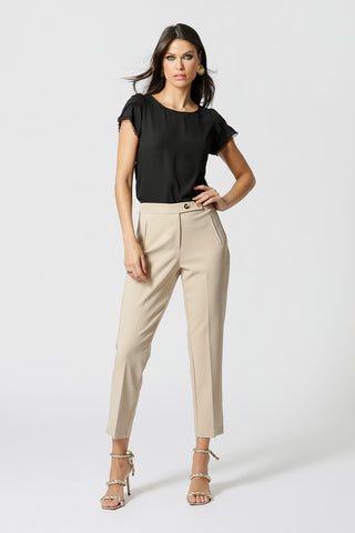 Blusa con mangas tulipán - NEGRA