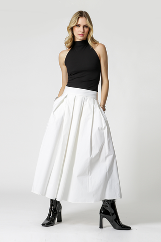 Top de cuello alto sin mangas - NEGRO
