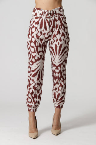 Calça Jogger com Cinto Estampada - MARROM 3066