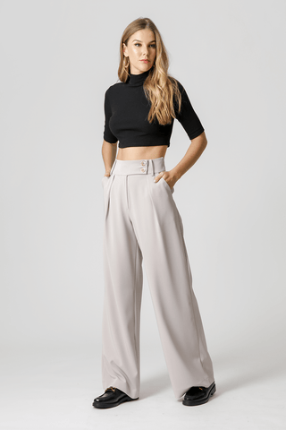 Blusa de cuello alto - NEGRA