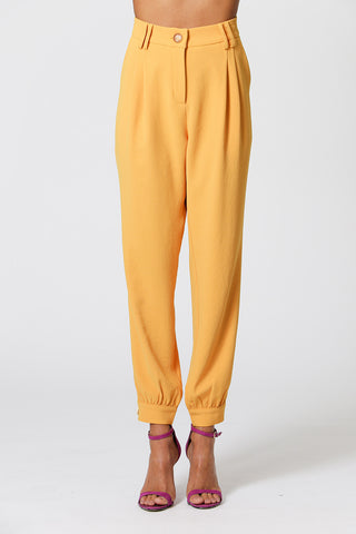 Pantalones deportivos con abertura - MOSTAZA